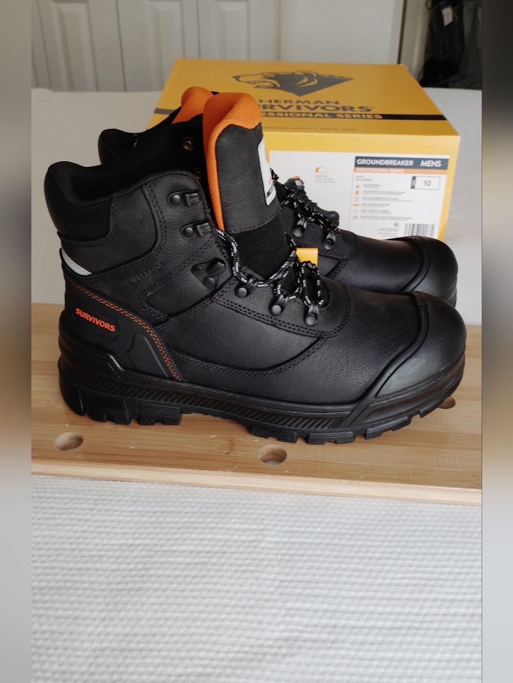 Herman Survivor Work Boots Men's Groundbreaker Steel Toe Work Size 10 Black.